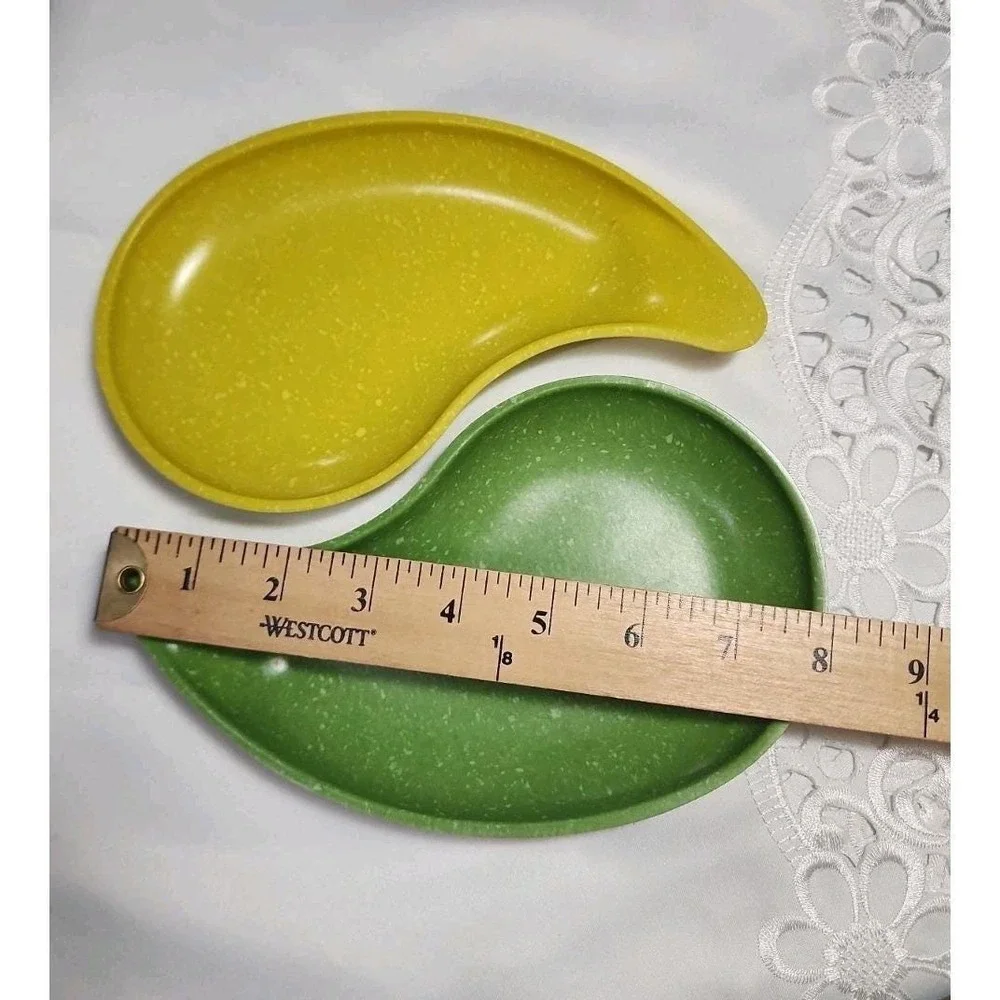 VTG Speckled Melamine plates teardrop kidney MCM USA yin Yang Trinket Dish Set 2